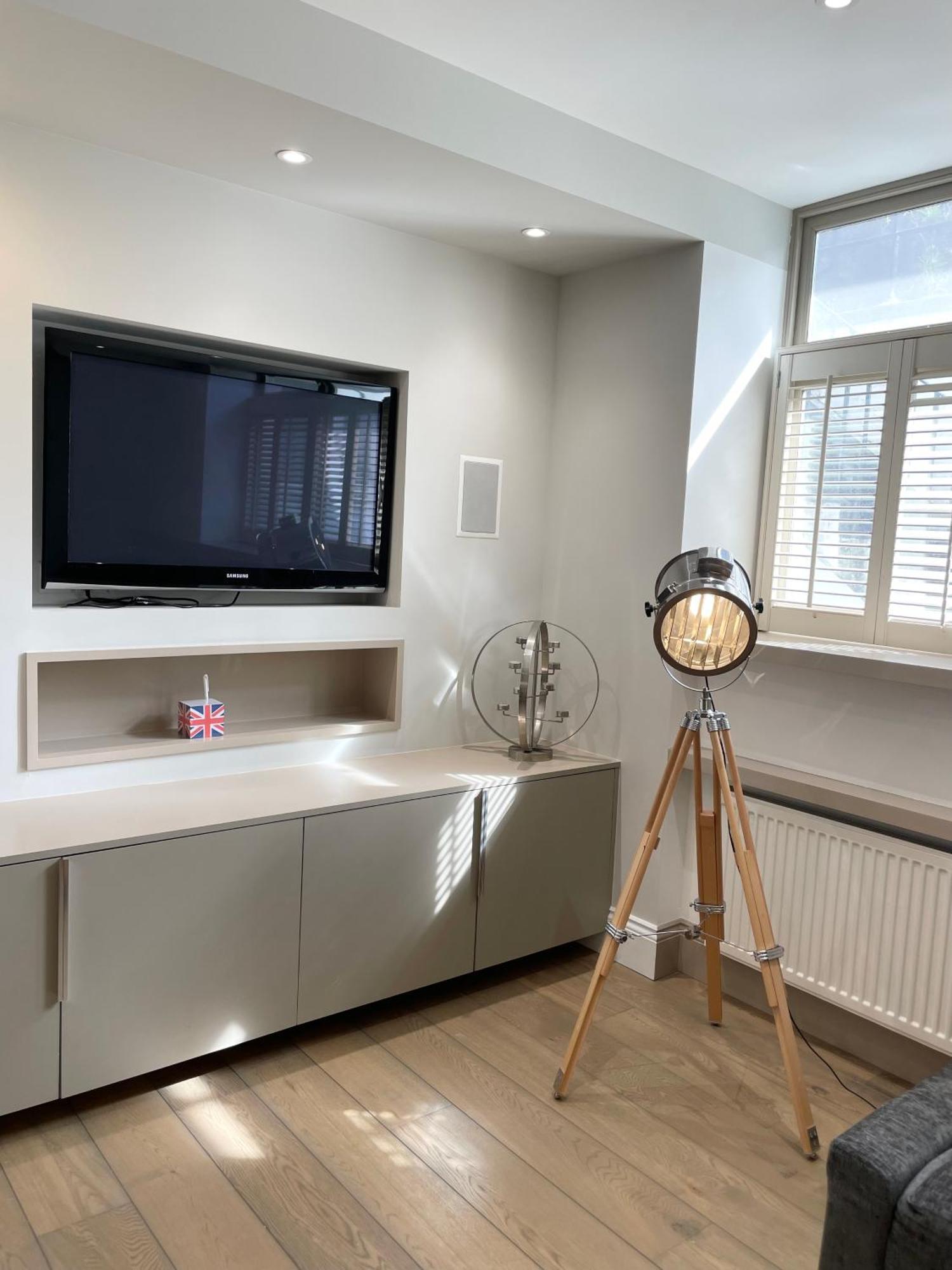 Luxury Apartments In Westminster Лондон Екстериор снимка