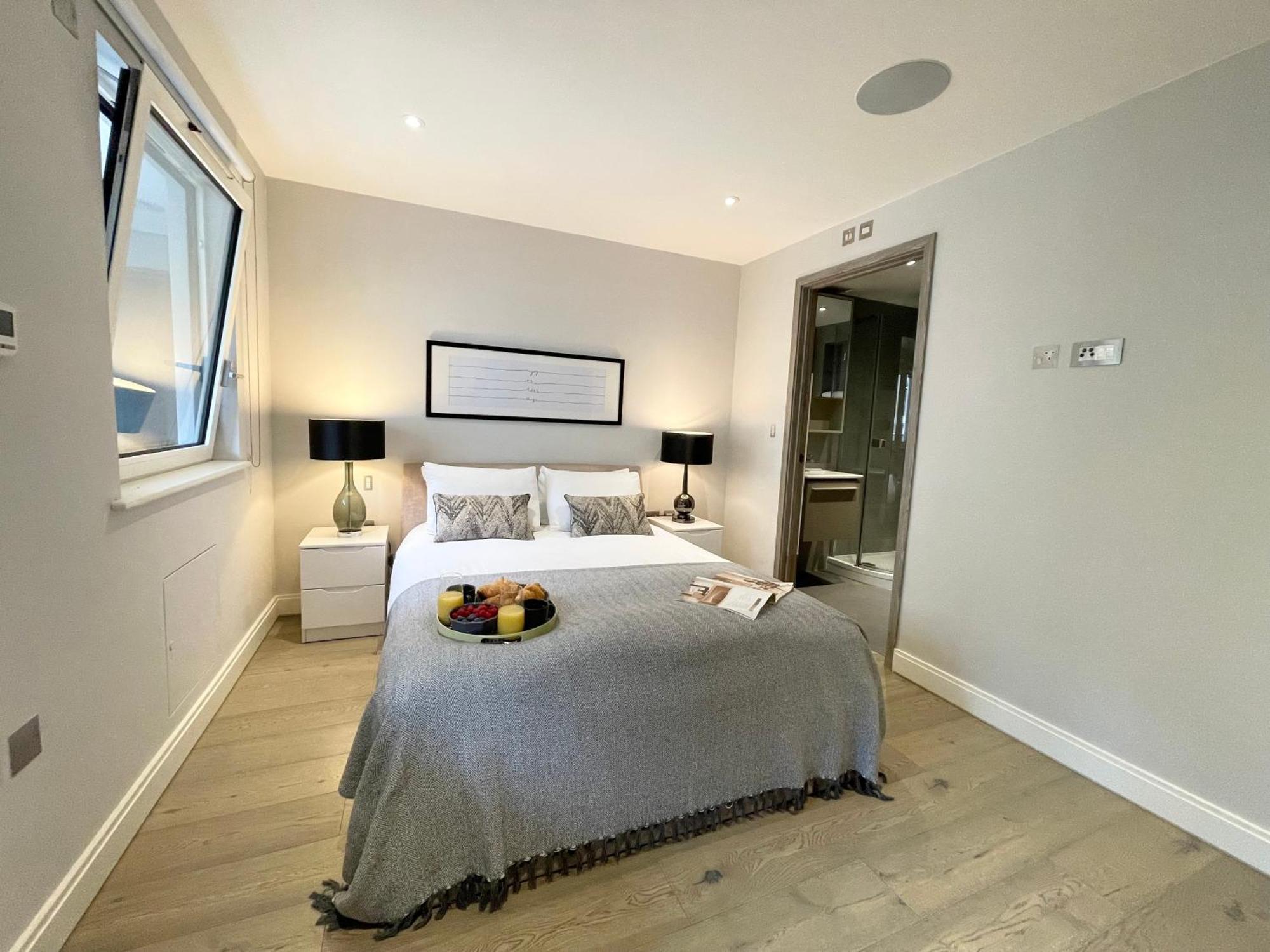 Luxury Apartments In Westminster Лондон Екстериор снимка