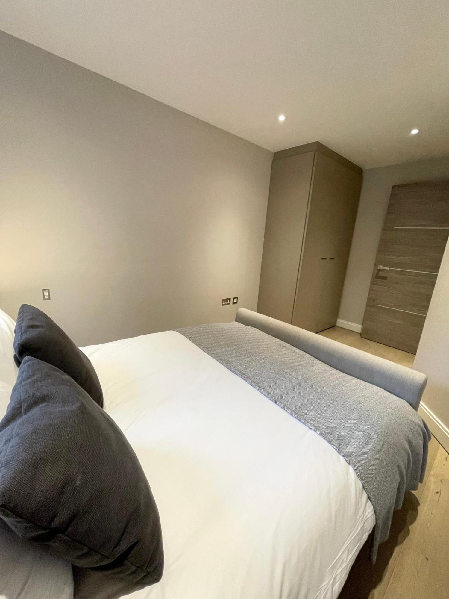 Luxury Apartments In Westminster Лондон Екстериор снимка